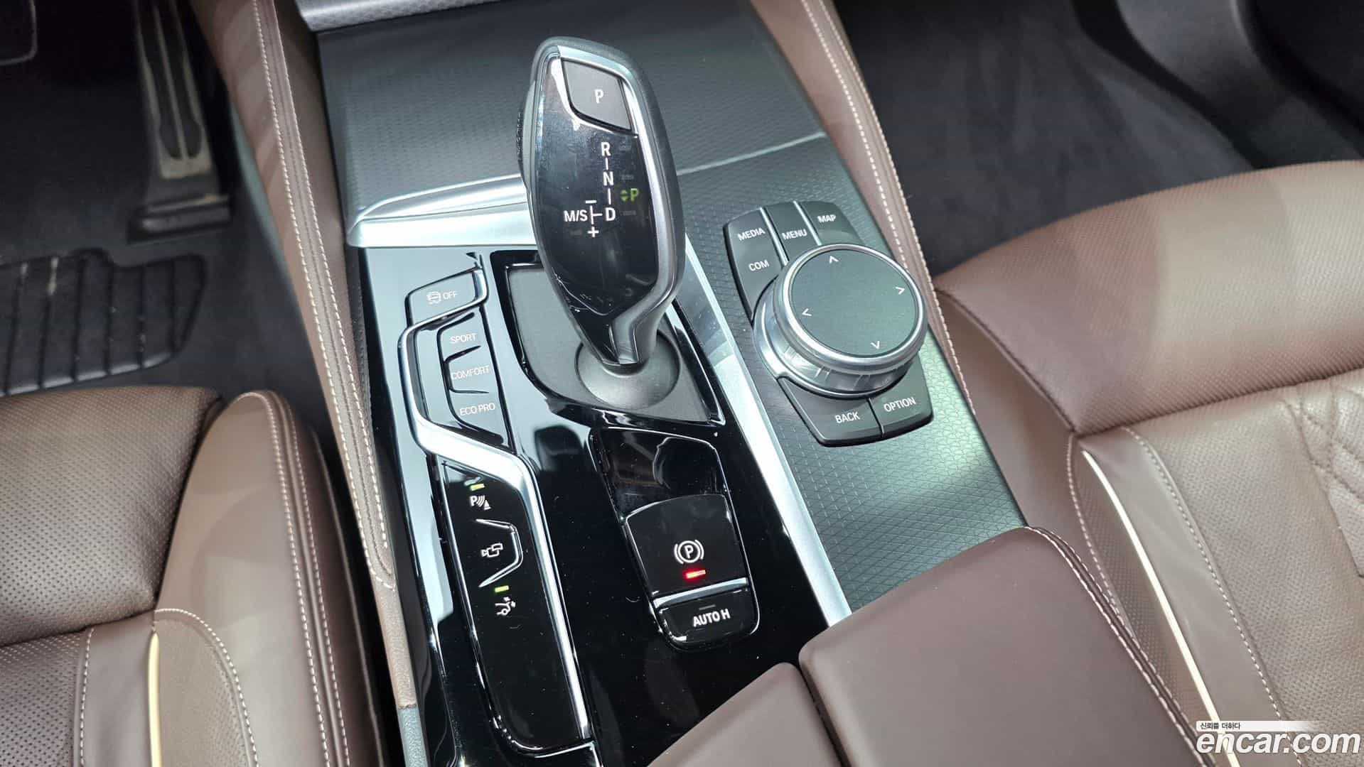 Gran Turismo BMW 2023.6-OPTION-018