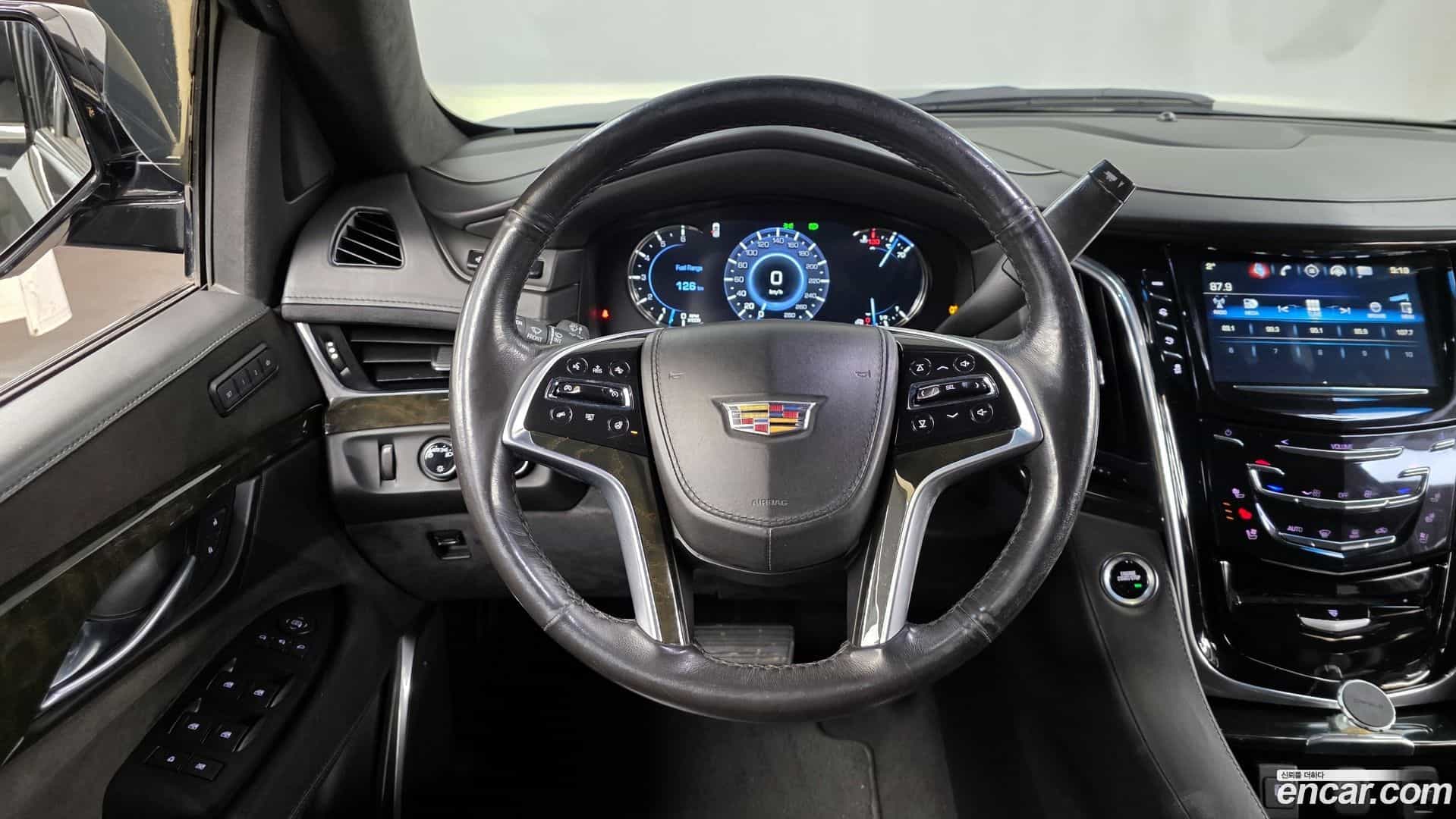 Escalade Cadillac 2019.1-OPTION-017