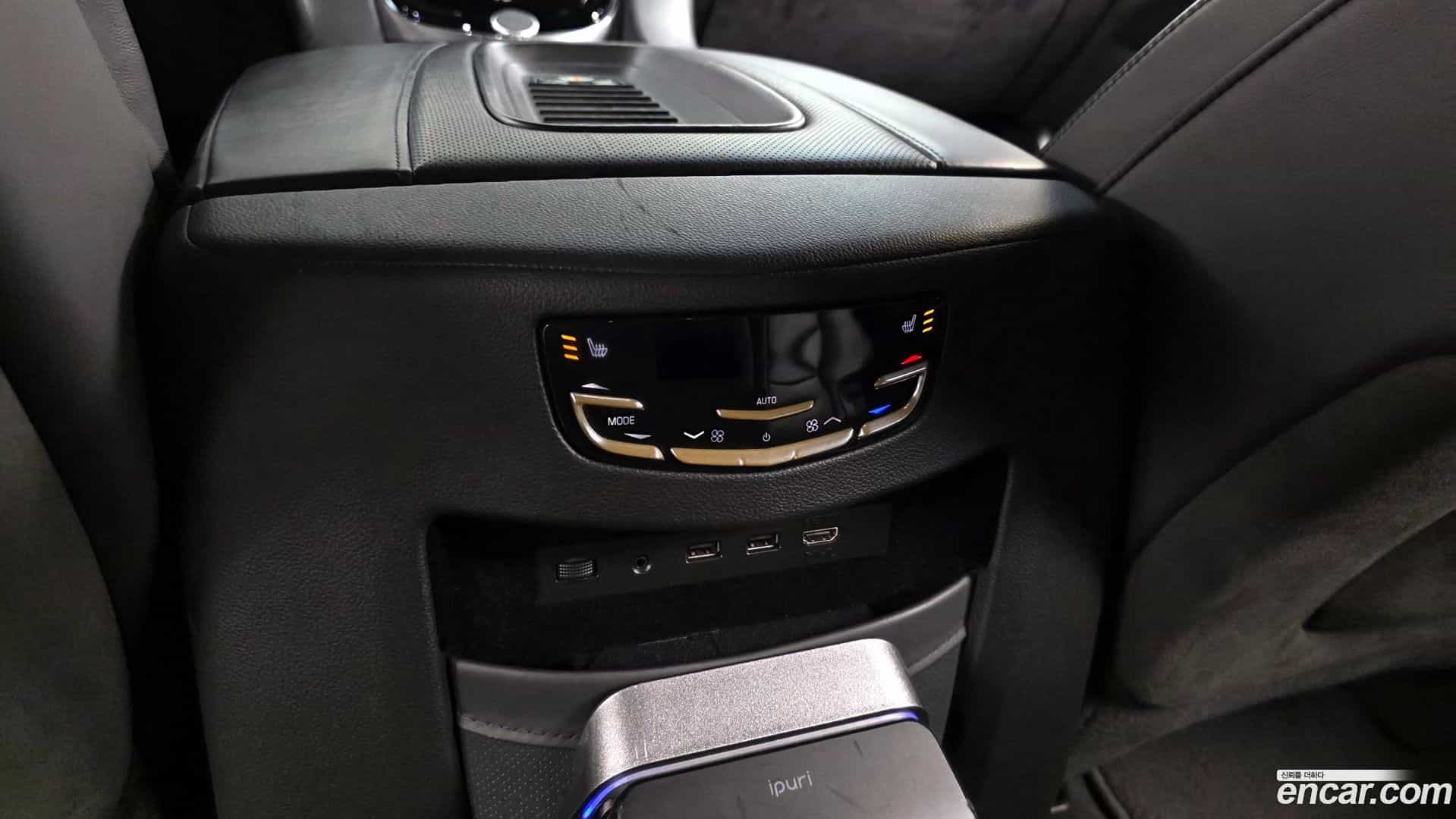 Escalade Cadillac 2019.1-OPTION-023