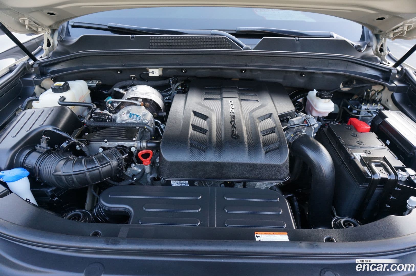 Main__Slider__Photo:Rexton KG Mobility 2023.11-17