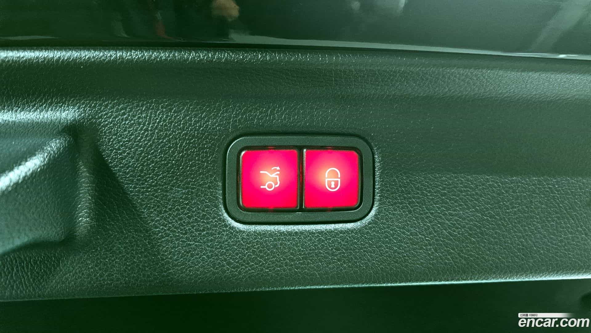 S-Class Mercedes-Benz 2022.6-OPTION-022