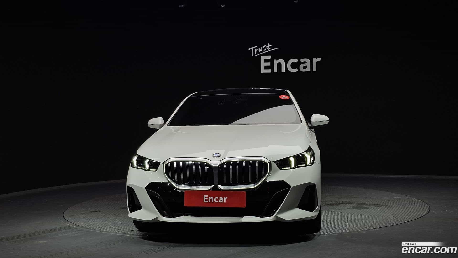 5-Series BMW 2025.6-OUTER-003