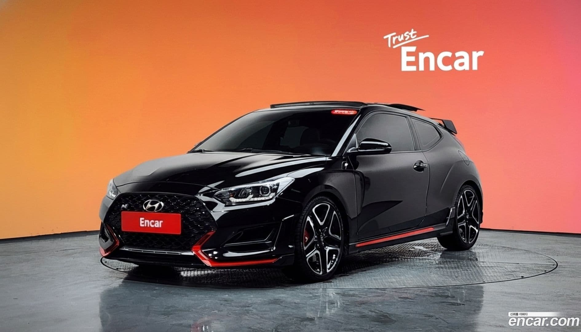 Main__Slider__Photo:Veloster Hyundai 2019.6-0