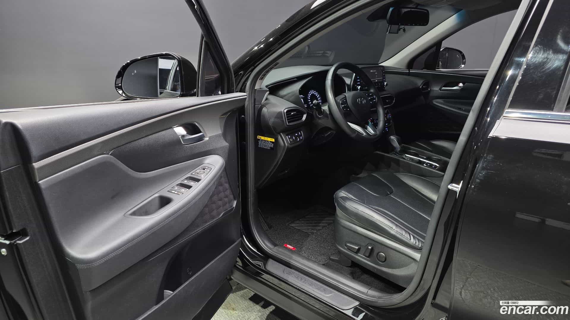 Santafe Hyundai 2018.2-INNER-010