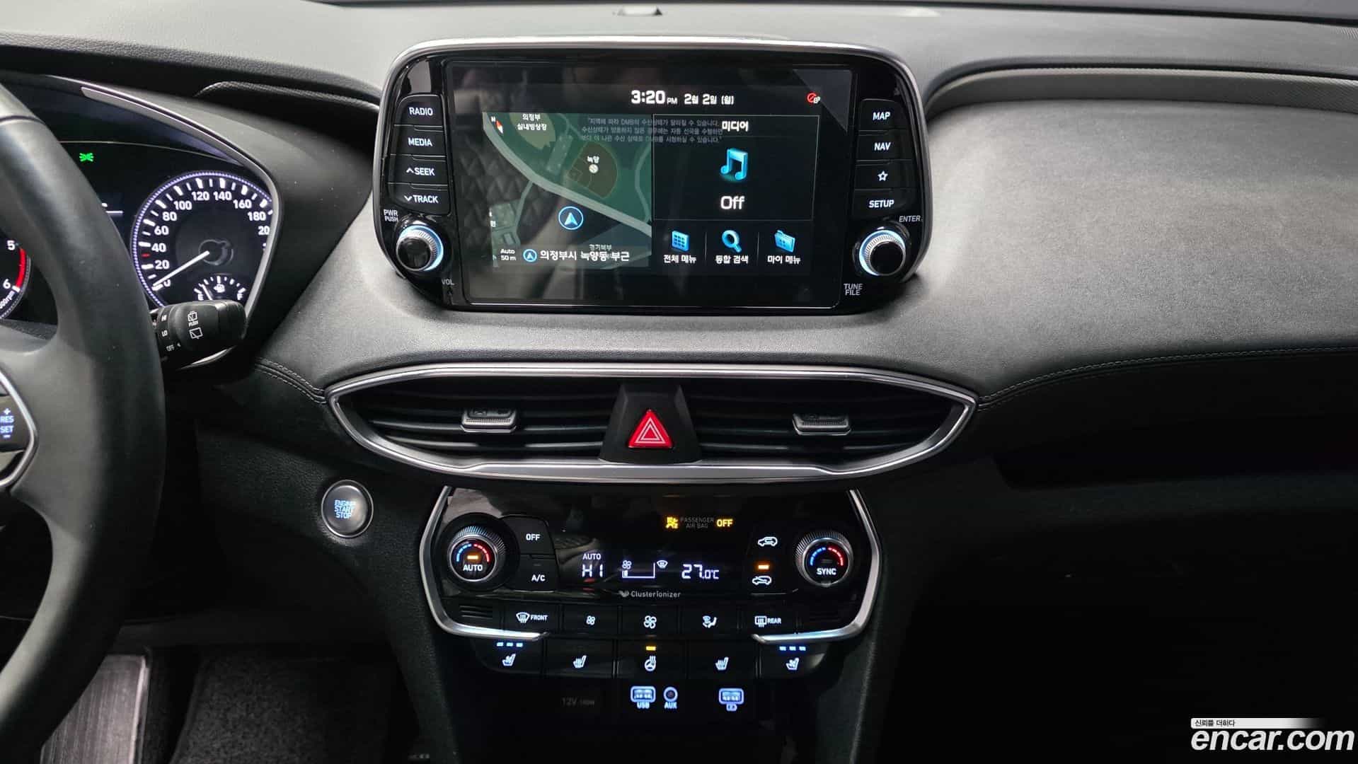 Santafe Hyundai 2018.2-OPTION-018