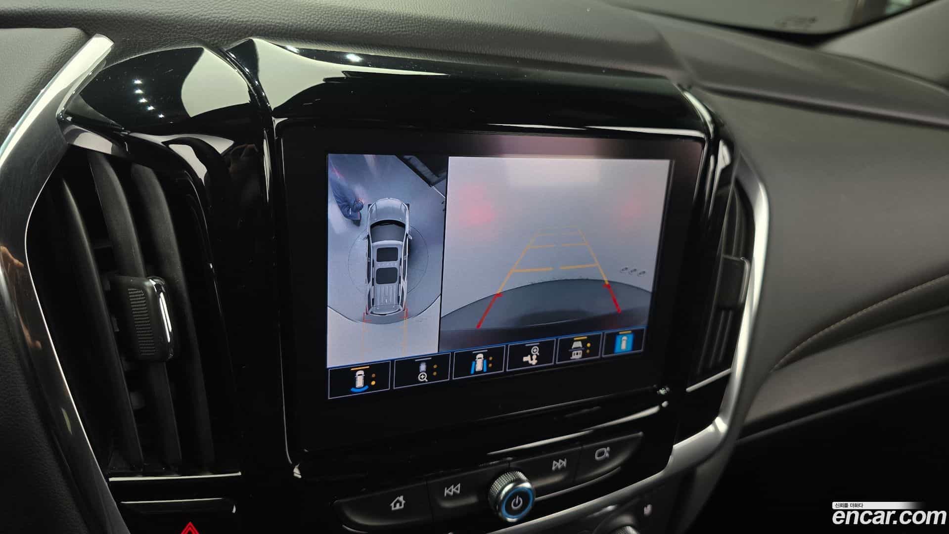 Traverse Chevrolet 2023.4-OPTION-022