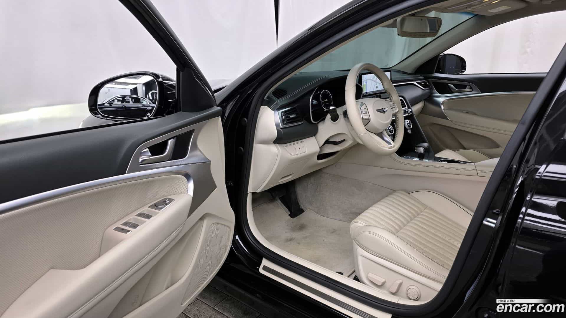G70 Genesis 2021.2-INNER-010