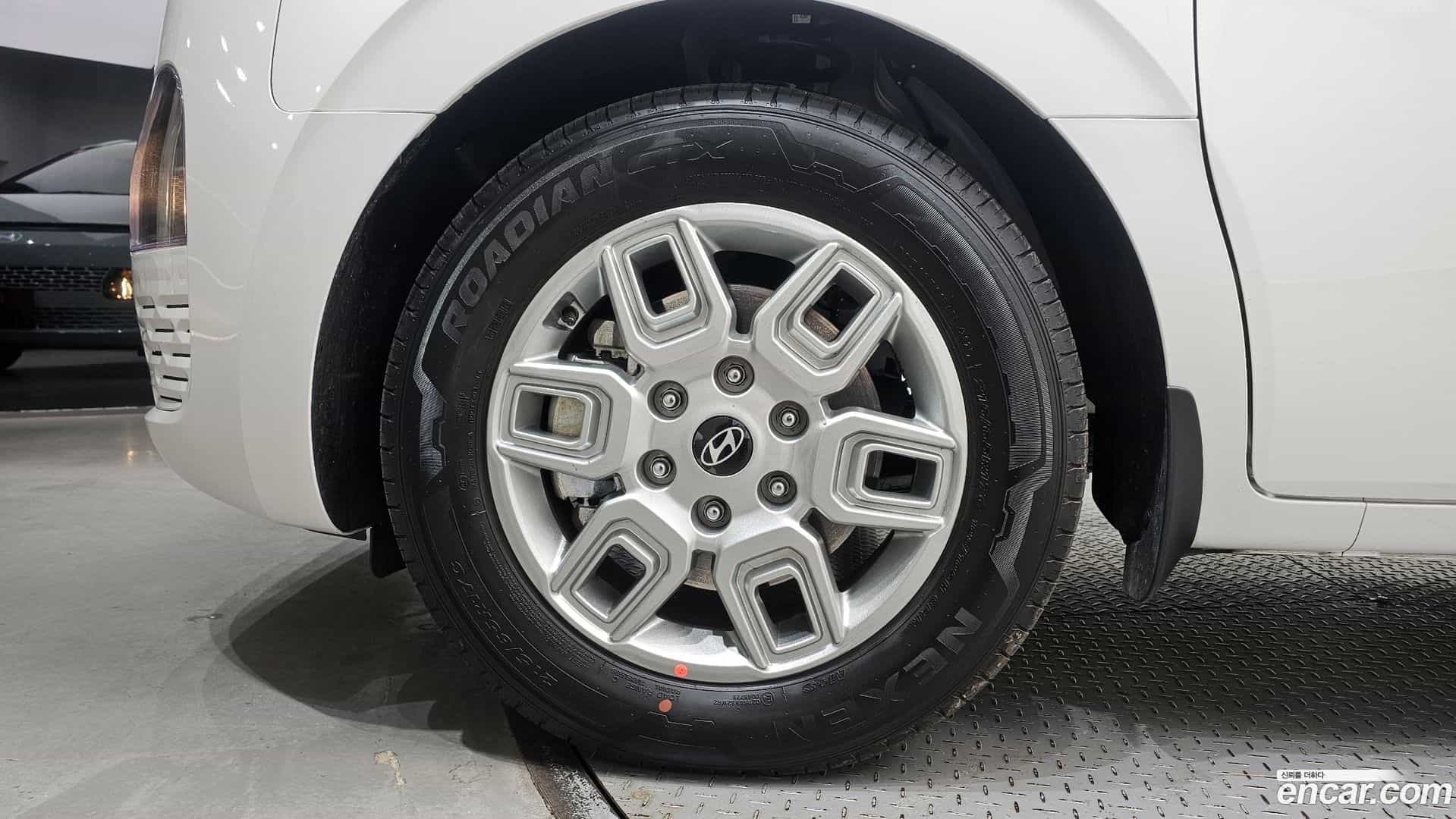 Staria Hyundai 2025.10-OUTER-005