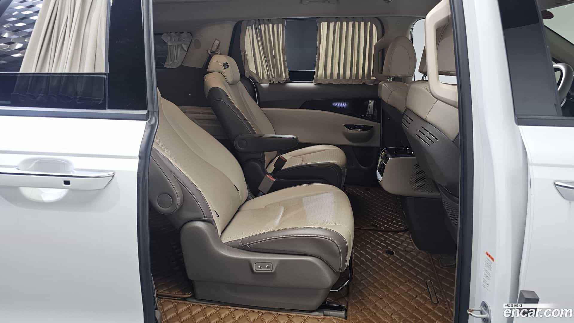 Canival Kia 2023.1-OPTION-016