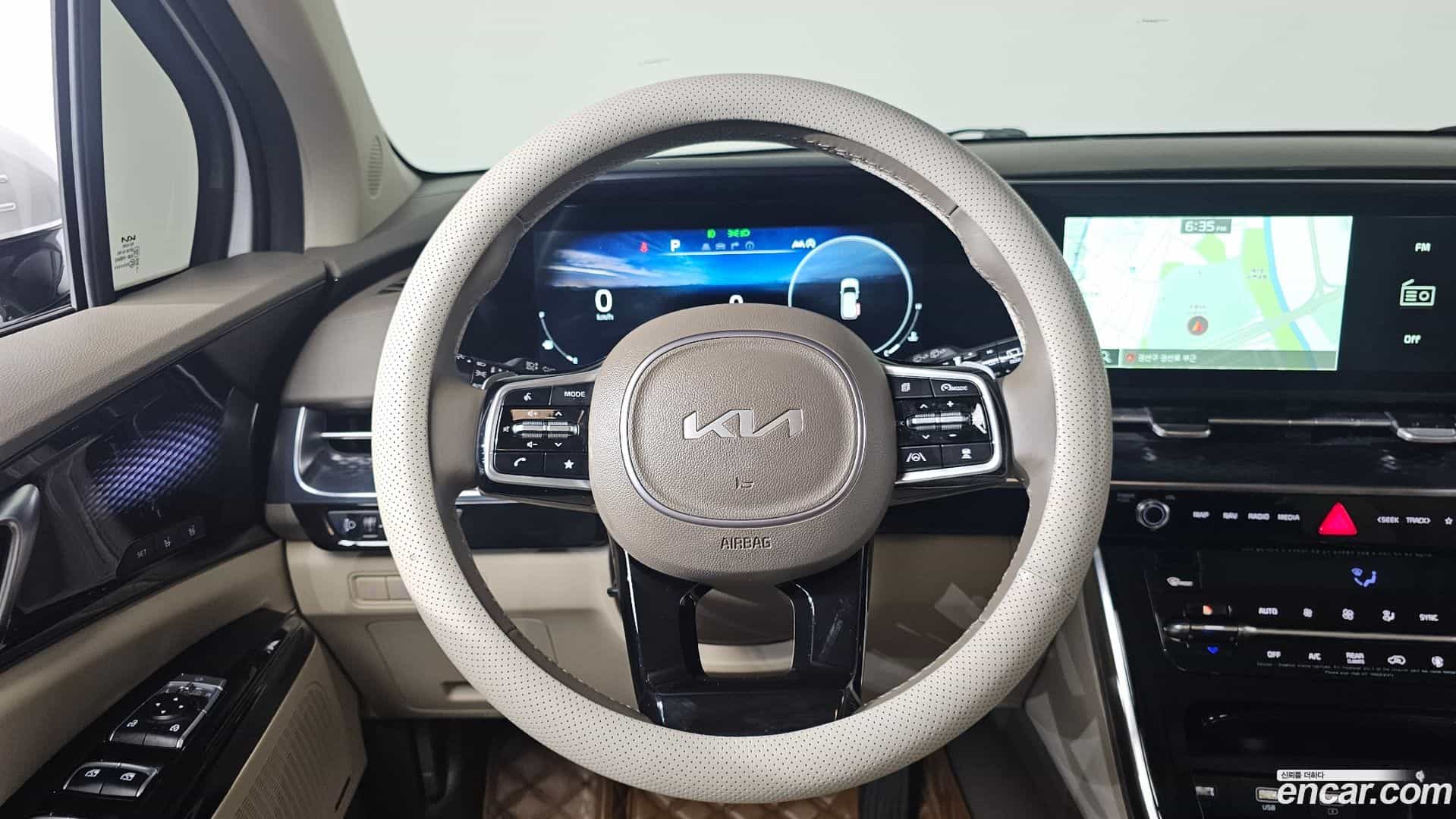 Canival Kia 2023.1-OPTION-017