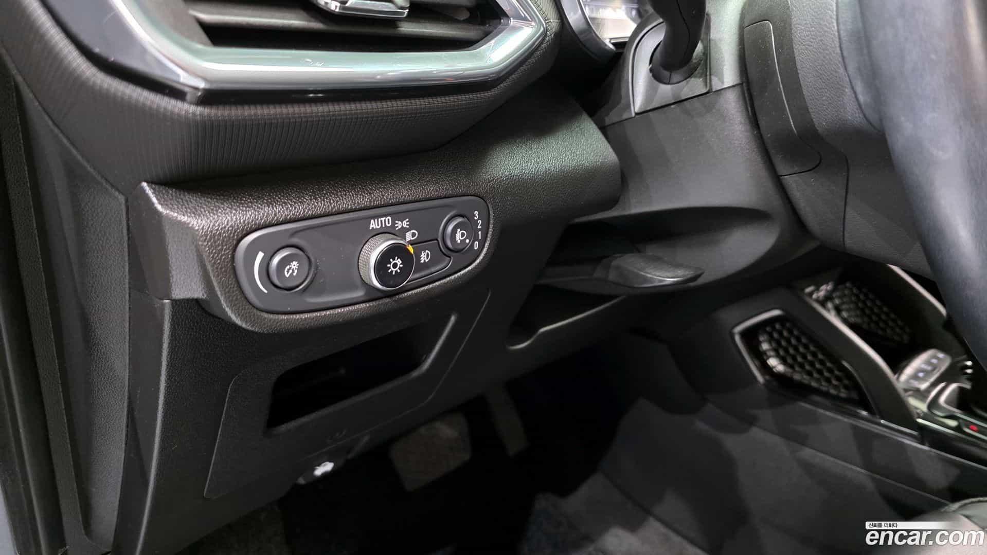 Trailblazer Chevrolet 2020.4-OPTION-021