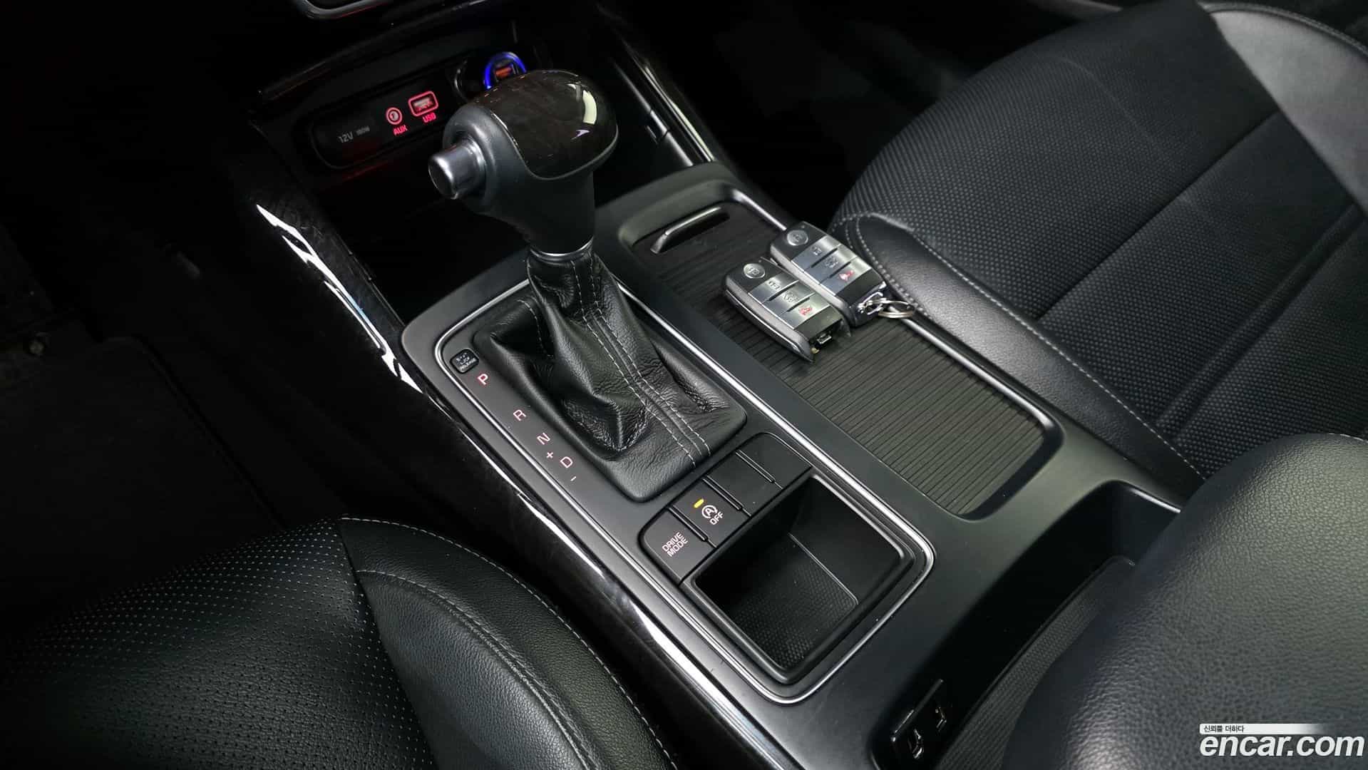 Sorento Kia 2016.3-INNER-009