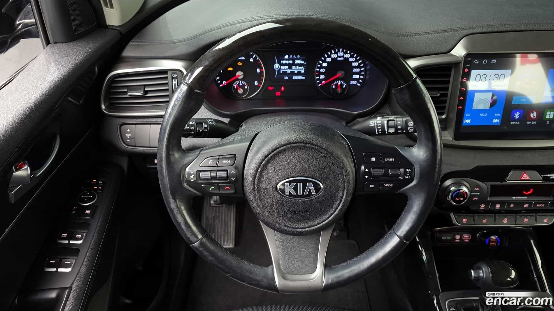 Sorento Kia 2016.3-OPTION-021
