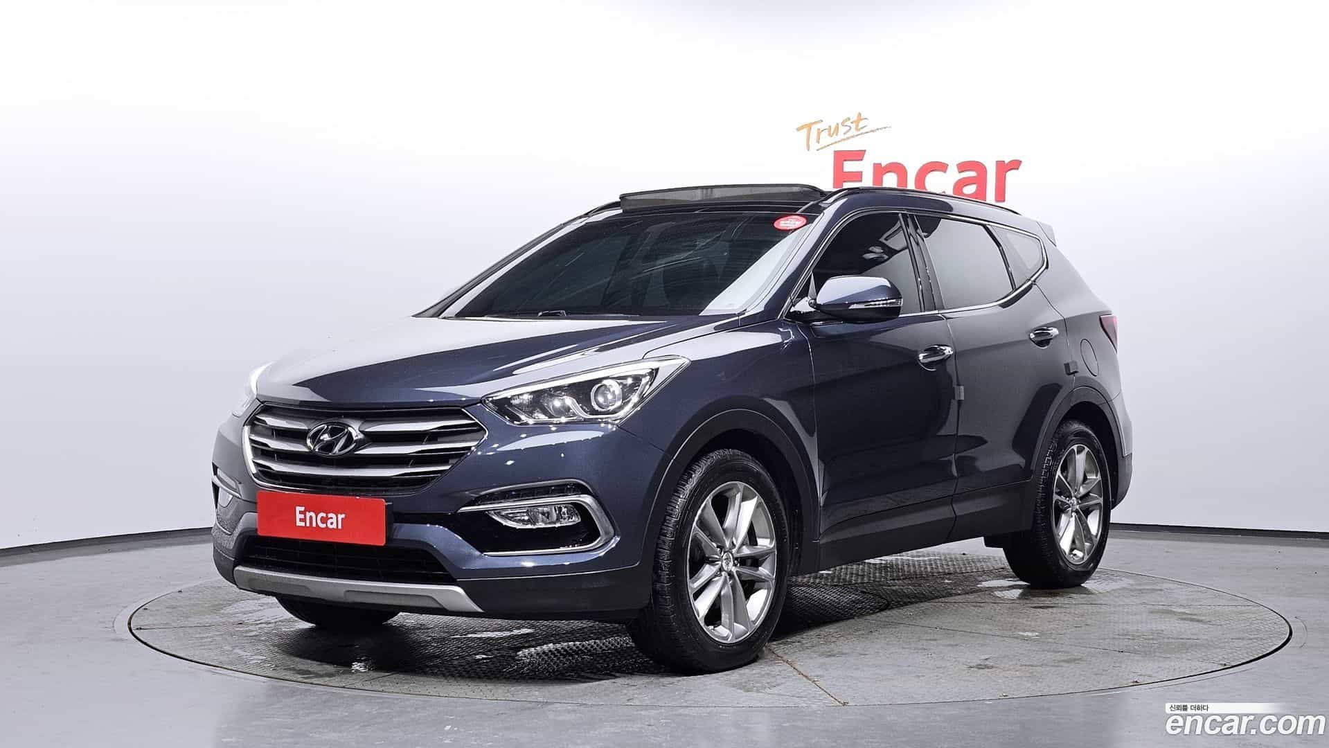 Santafe Hyundai 2016.11-OUTER-001