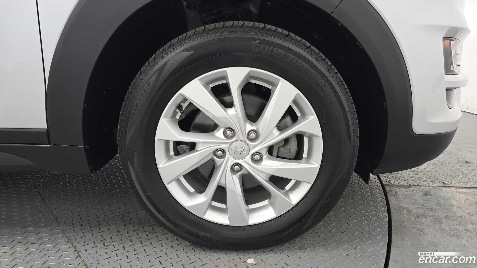 Tucson Hyundai 2020.2-OUTER-005