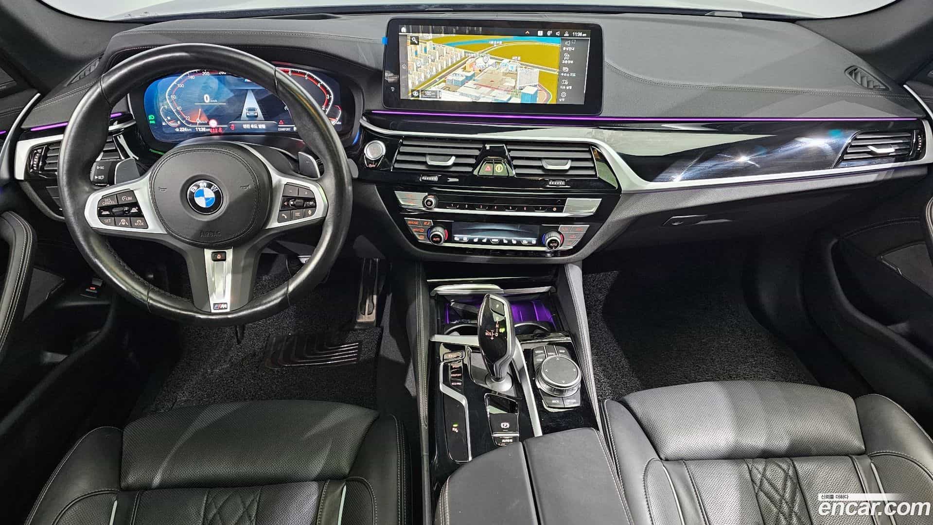 5-Series BMW 2023.0-INNER-007