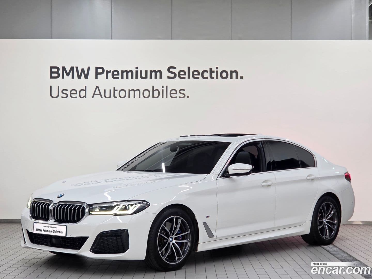 Main__Slider__Photo:5-Series BMW 2023.1-0