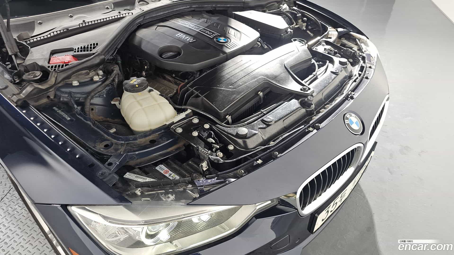 3-Series BMW 2015.5-INNER-006
