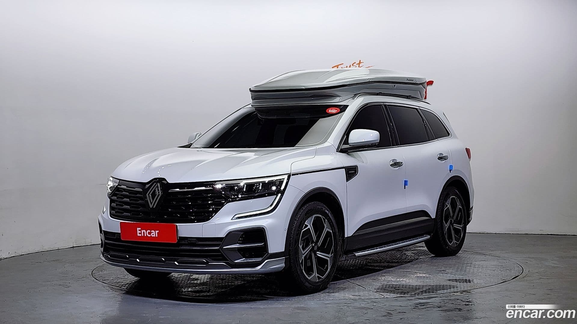 Main__Slider__Photo:QM6 Renault Korea 2024.6-0