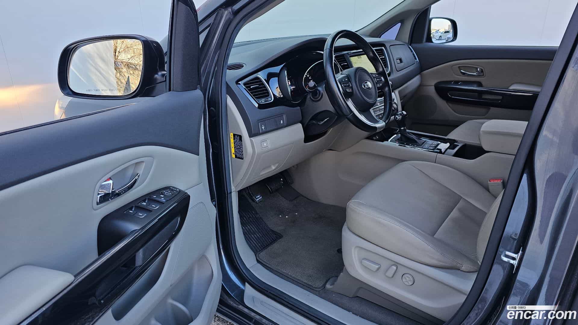 Canival Kia 2016.1-OPTION-015