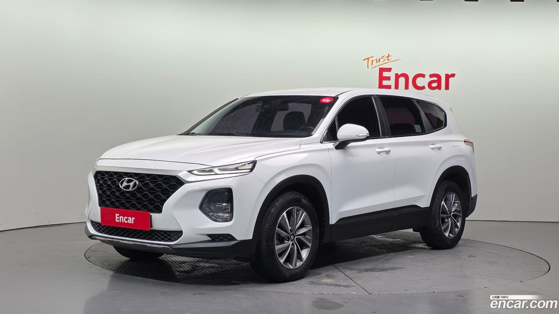 Main__Slider__Photo:Santafe Hyundai 2019.3-0