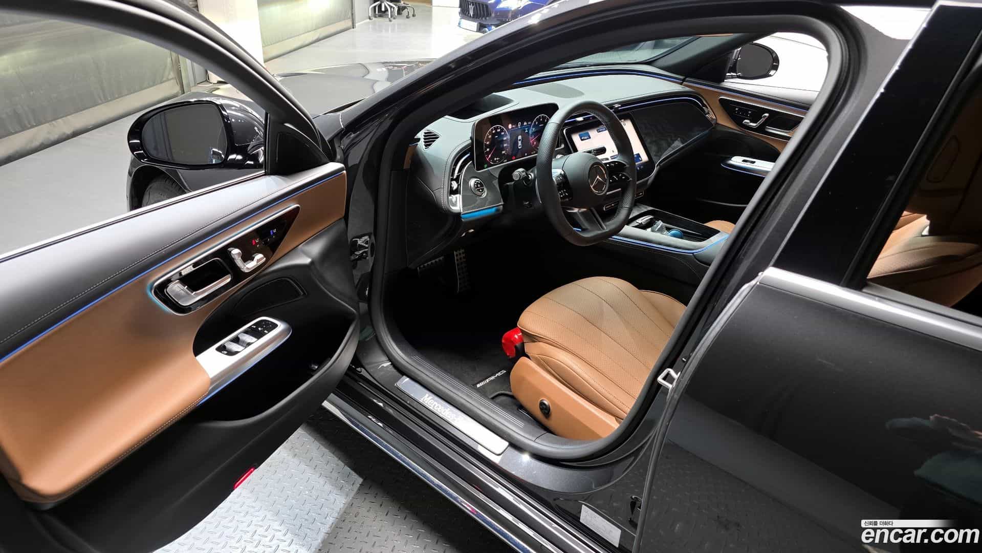 E-Class Mercedes-Benz 2025.10-INNER-010