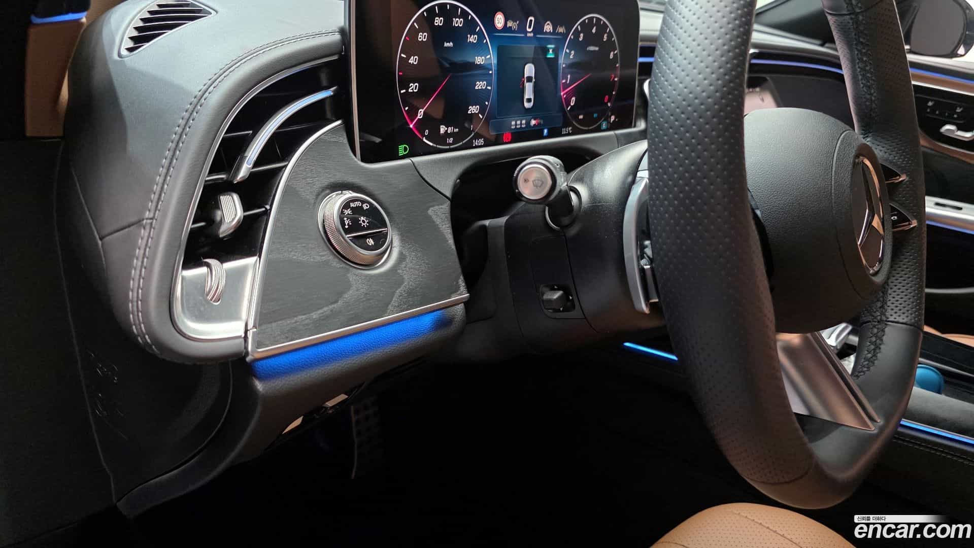 E-Class Mercedes-Benz 2025.10-OPTION-018