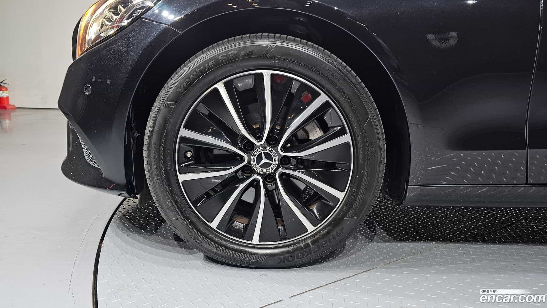 C-Class Mercedes-Benz 2020.2-OUTER-005