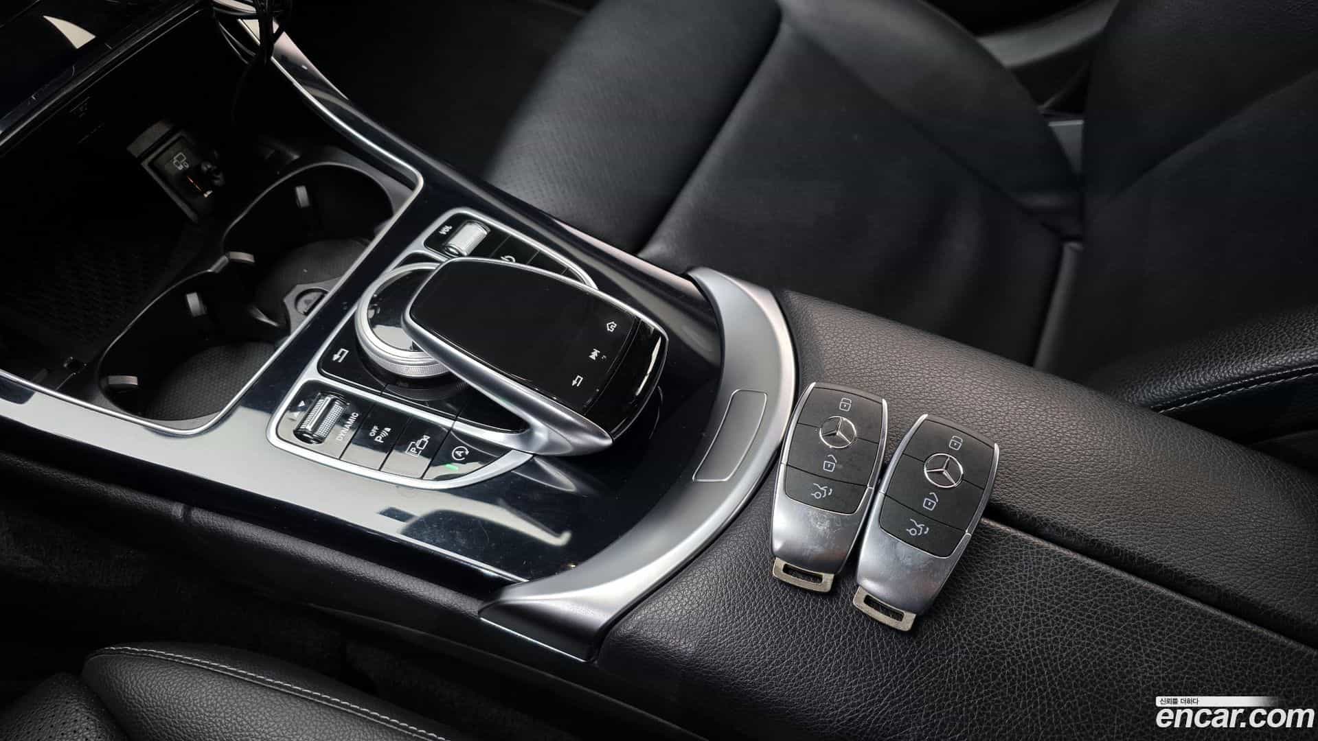 C-Class Mercedes-Benz 2020.2-OPTION-021
