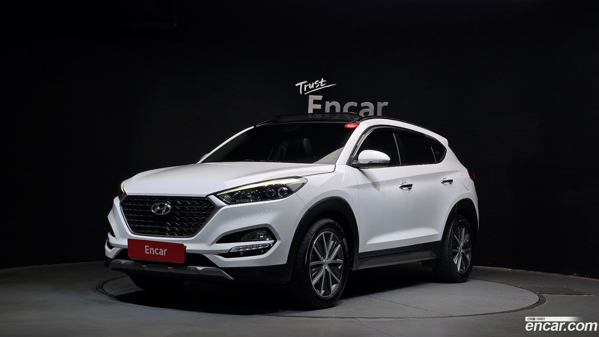 Main__Slider__Photo:Tucson Hyundai 2016.10-0