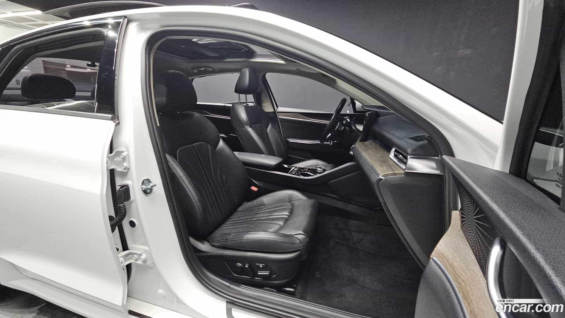 K5 Kia 2023.1-OPTION-015