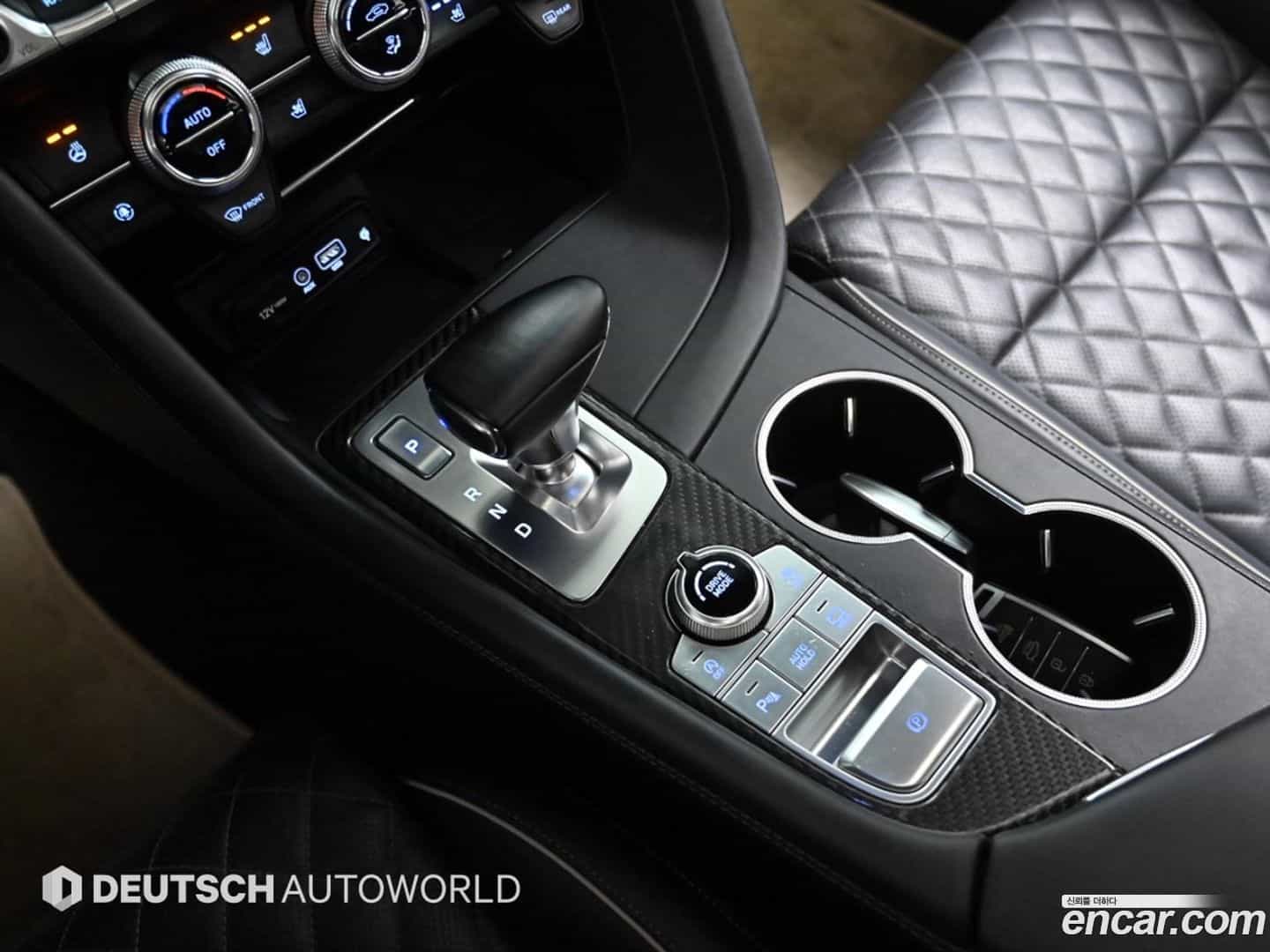G70 Genesis 2019.11-INNER-009