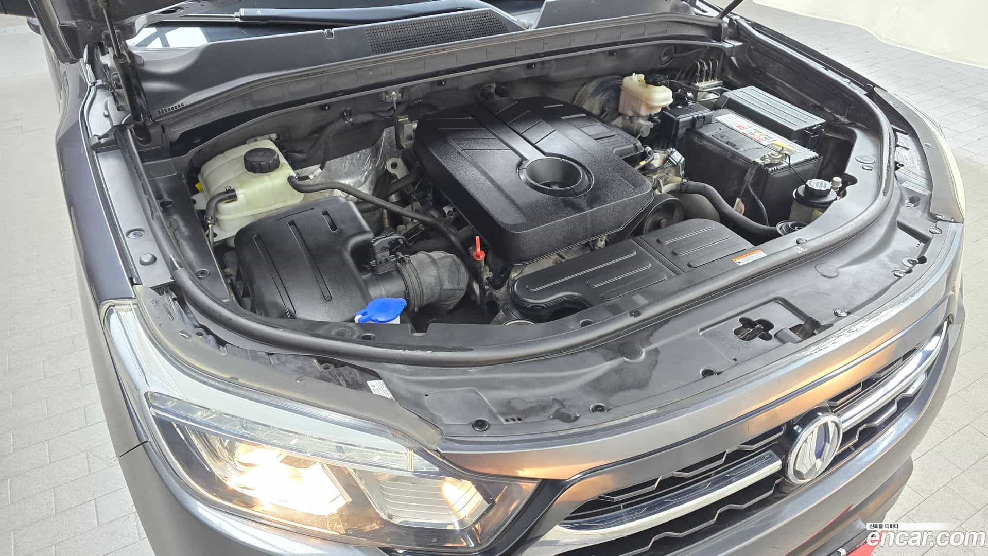 Rexton KG Mobility 2019.3-INNER-006