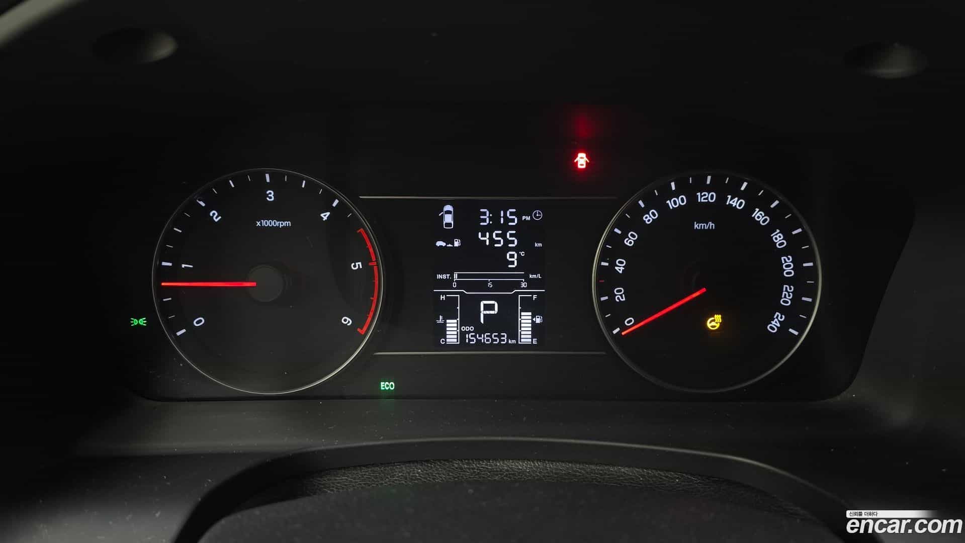 Rexton KG Mobility 2019.3-INNER-008