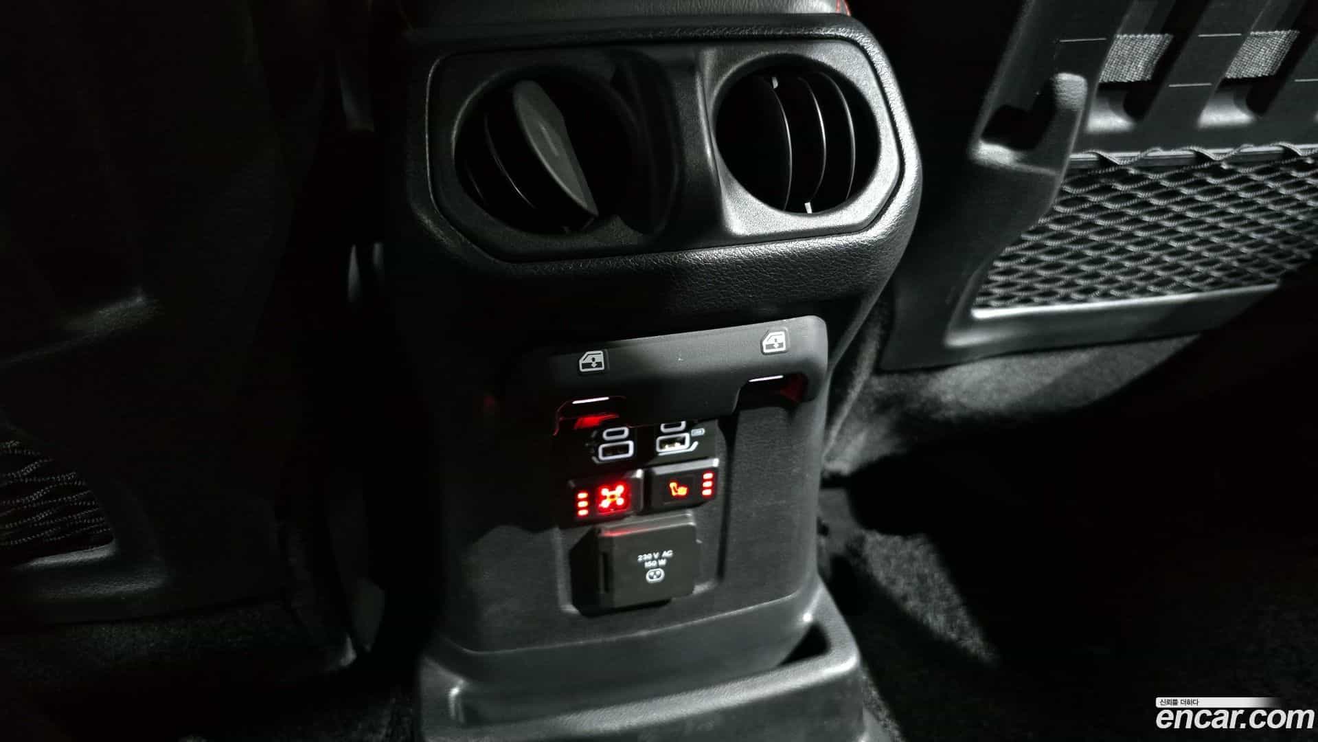 Wrangler Jeep 2020.7-OPTION-023