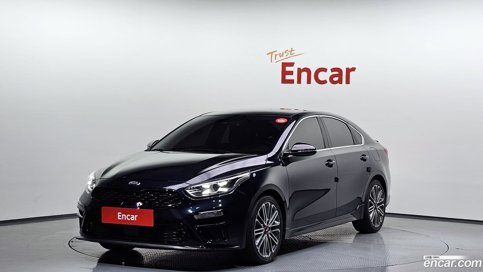 Main__Slider__Photo:K3 Kia 2019.4-0