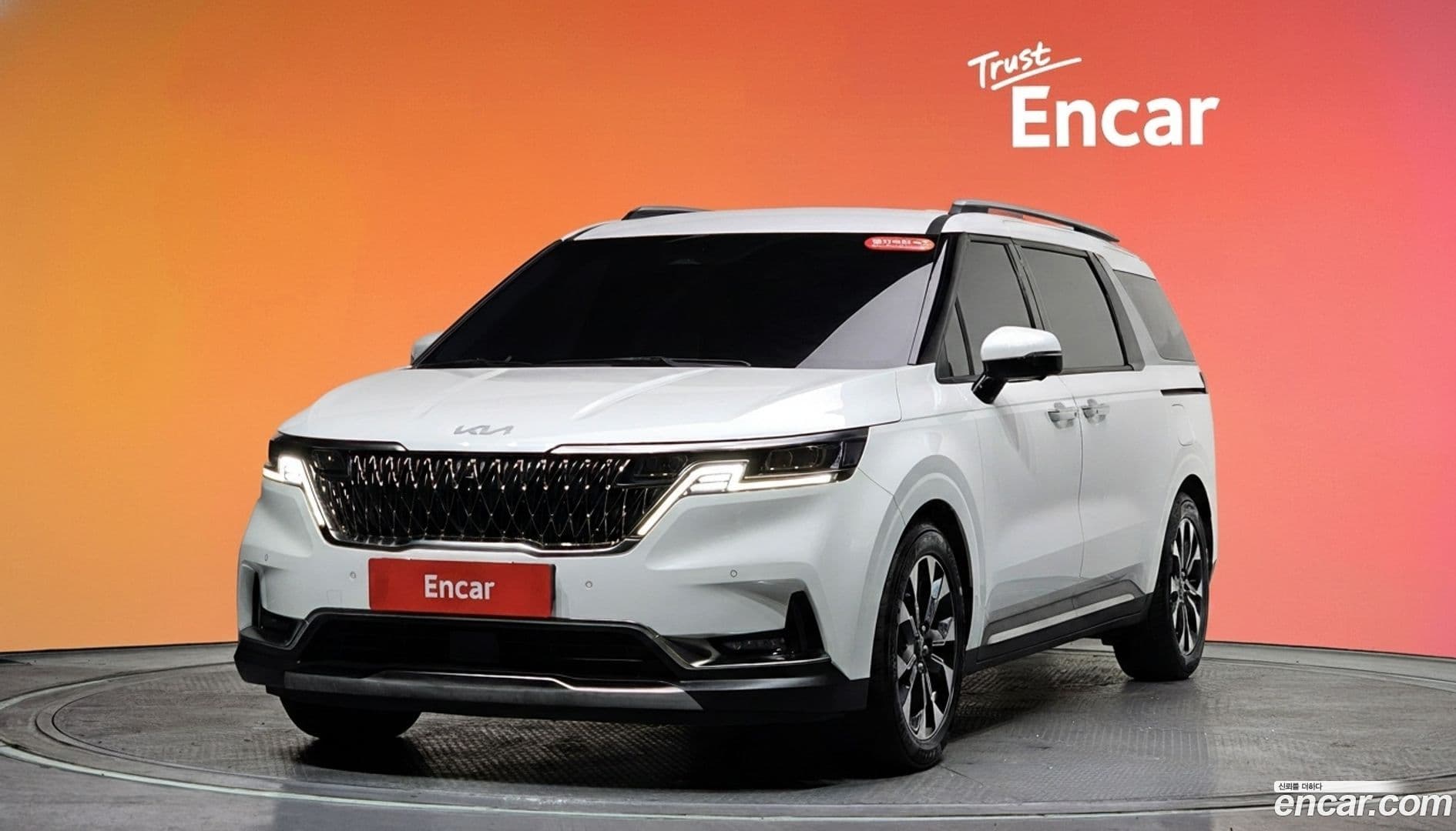 Main__Slider__Photo:Canival Kia 2022.2-0