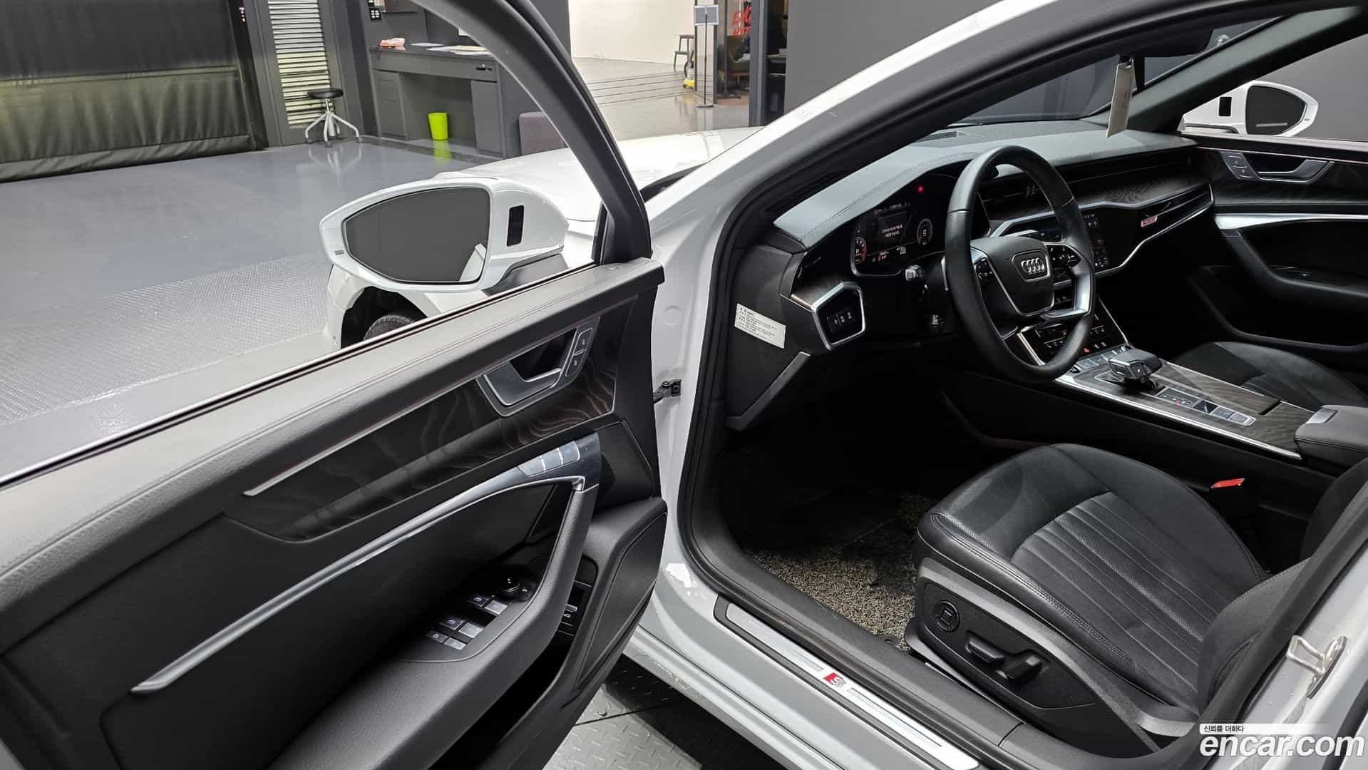 A6 Audi 2022.10-OPTION-015