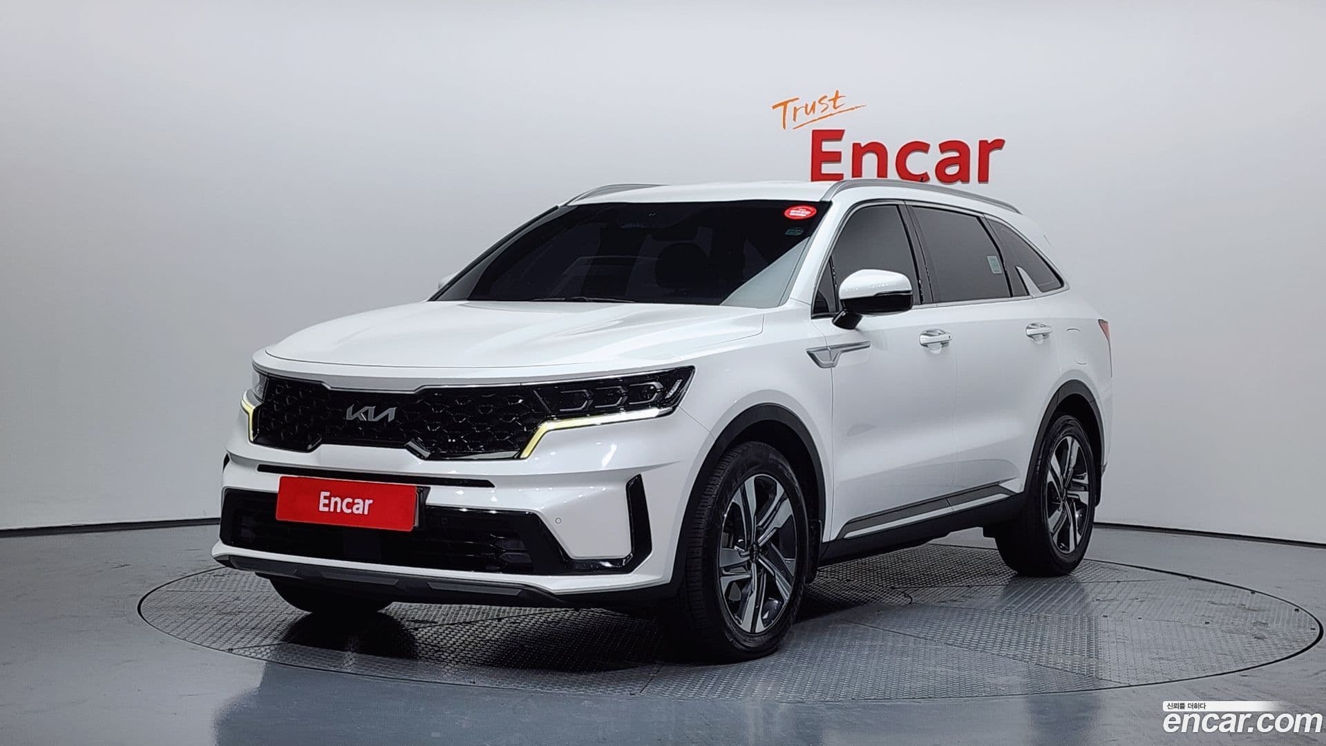 Main__Slider__Photo:Sorento Kia 2022.2-0