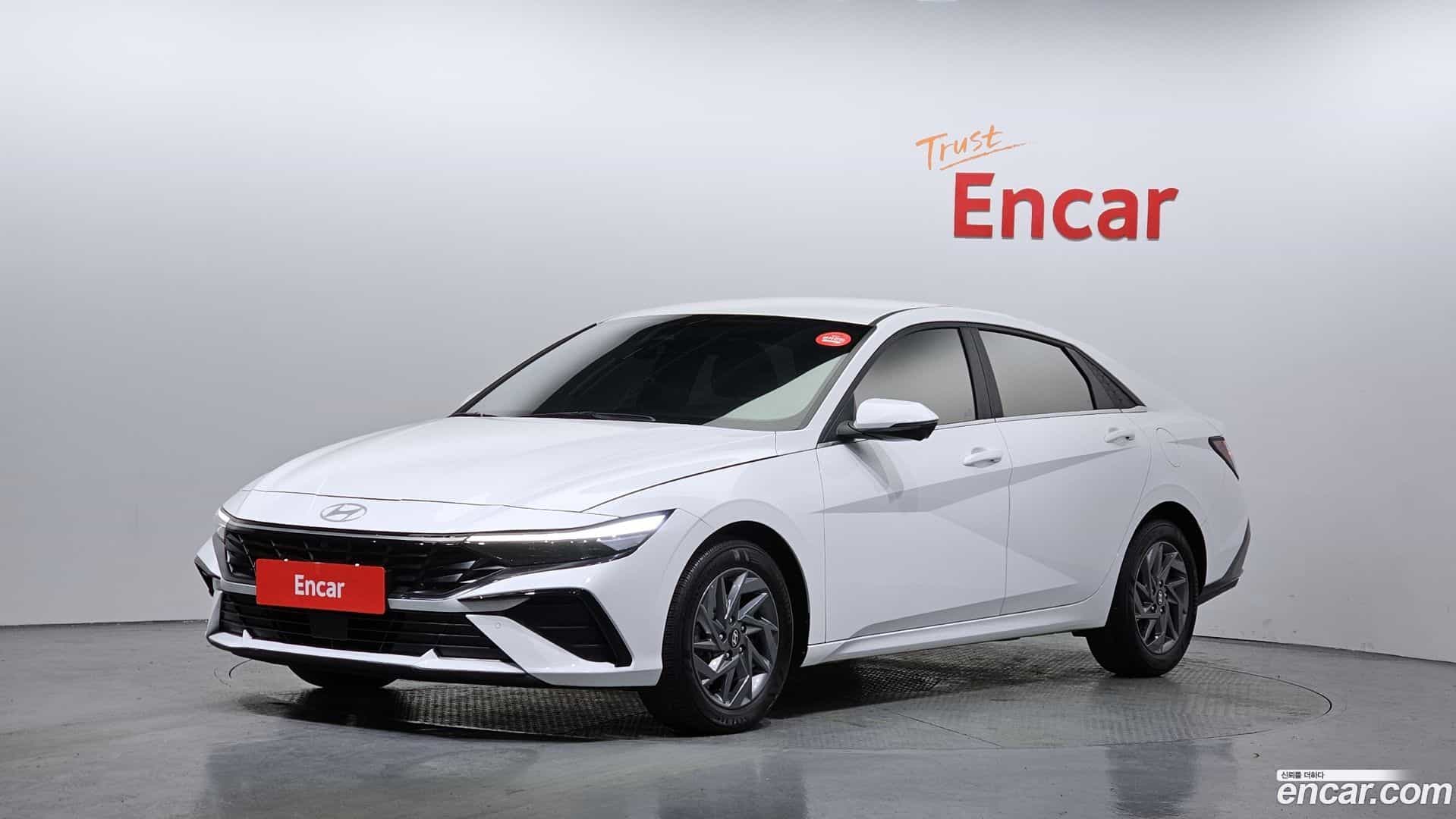 AVANTE Hyundai 2023.9-OUTER-001