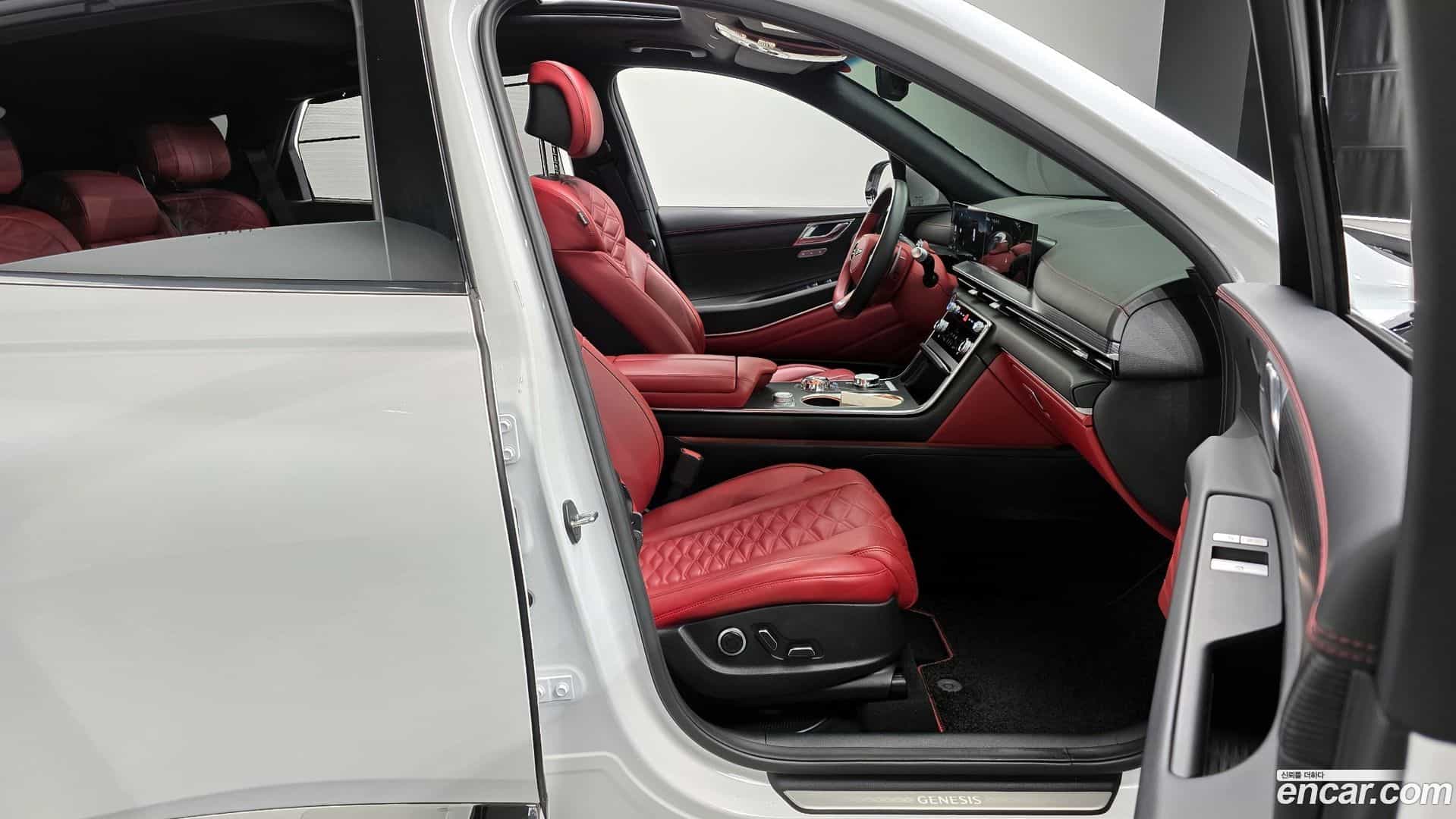 GV80 Genesis 2024.0-INNER-010