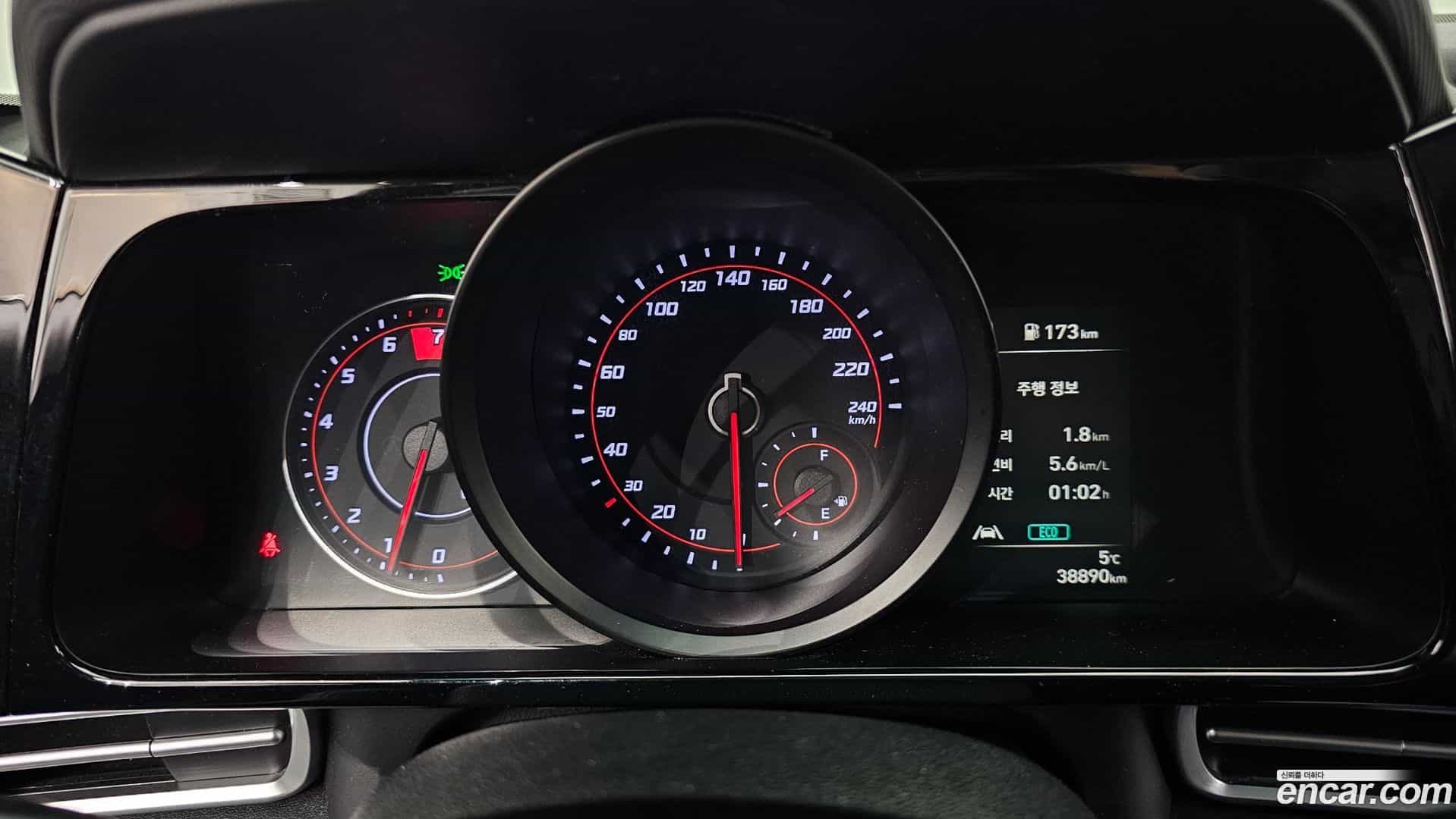 AVANTE Hyundai 2021.6-INNER-008