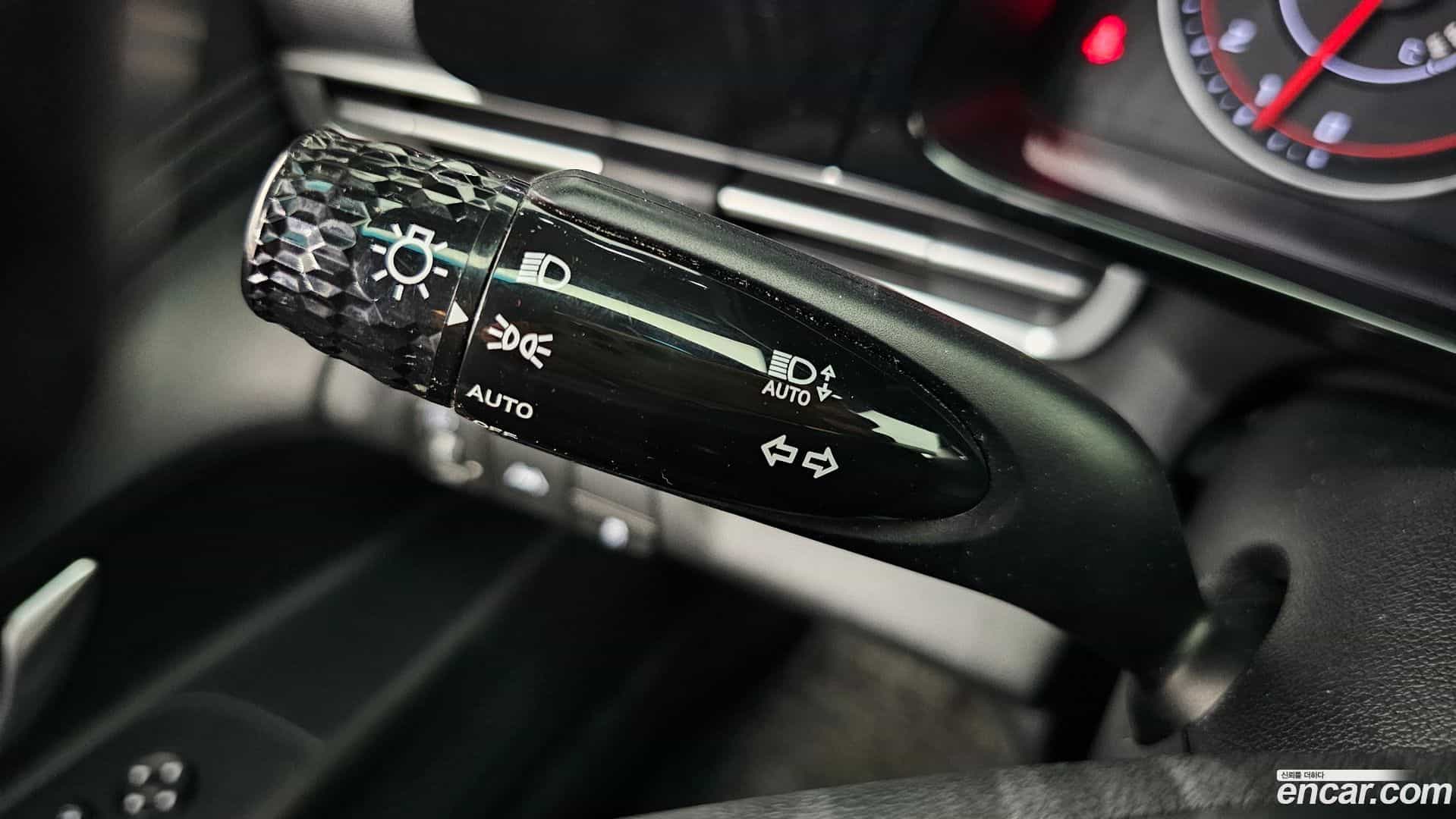 AVANTE Hyundai 2021.6-OPTION-021