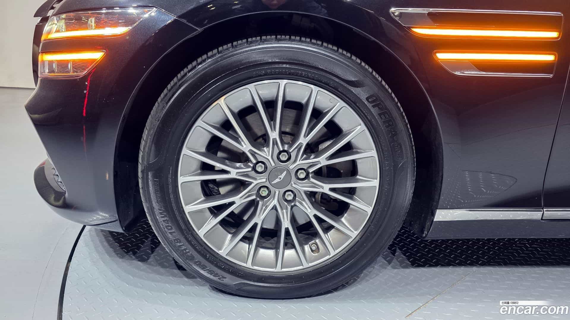G80 Genesis 2021.8-OUTER-005