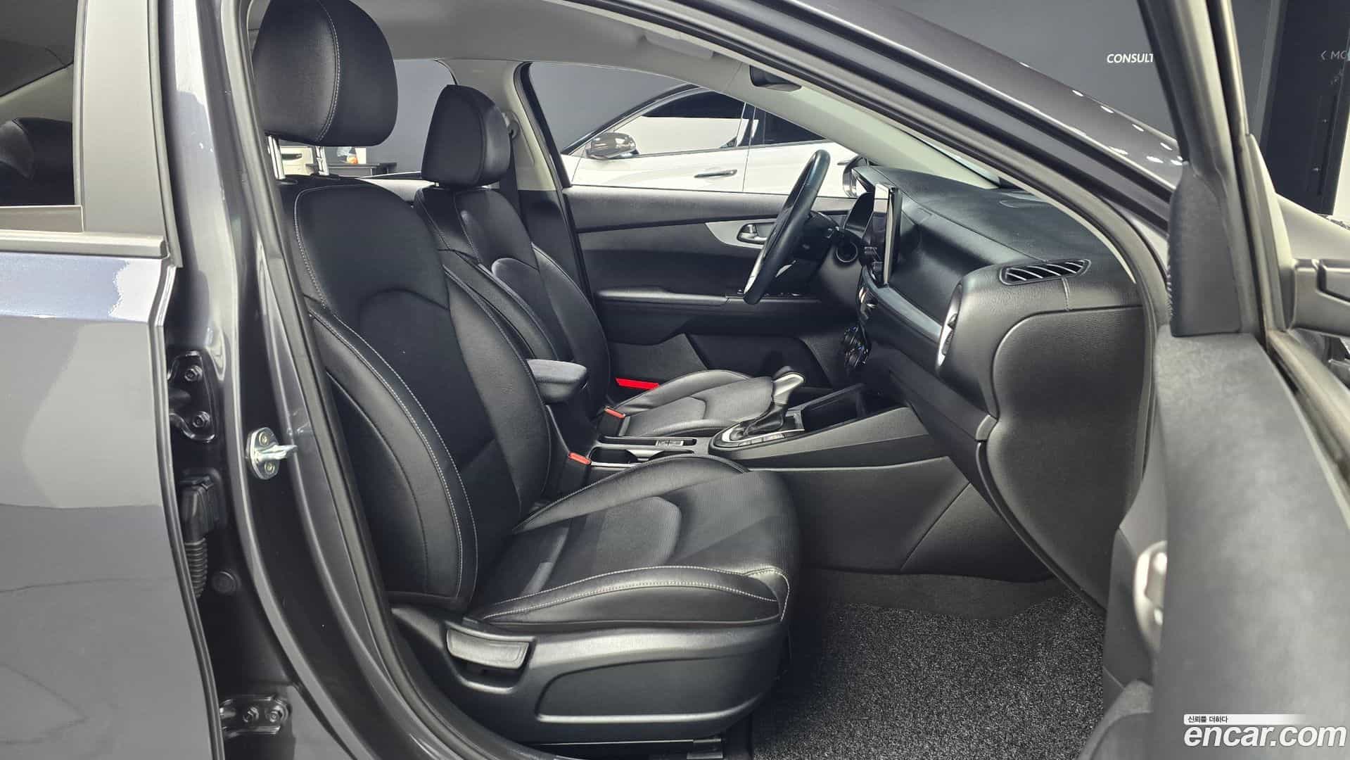 K3 Kia 2022.0-INNER-010