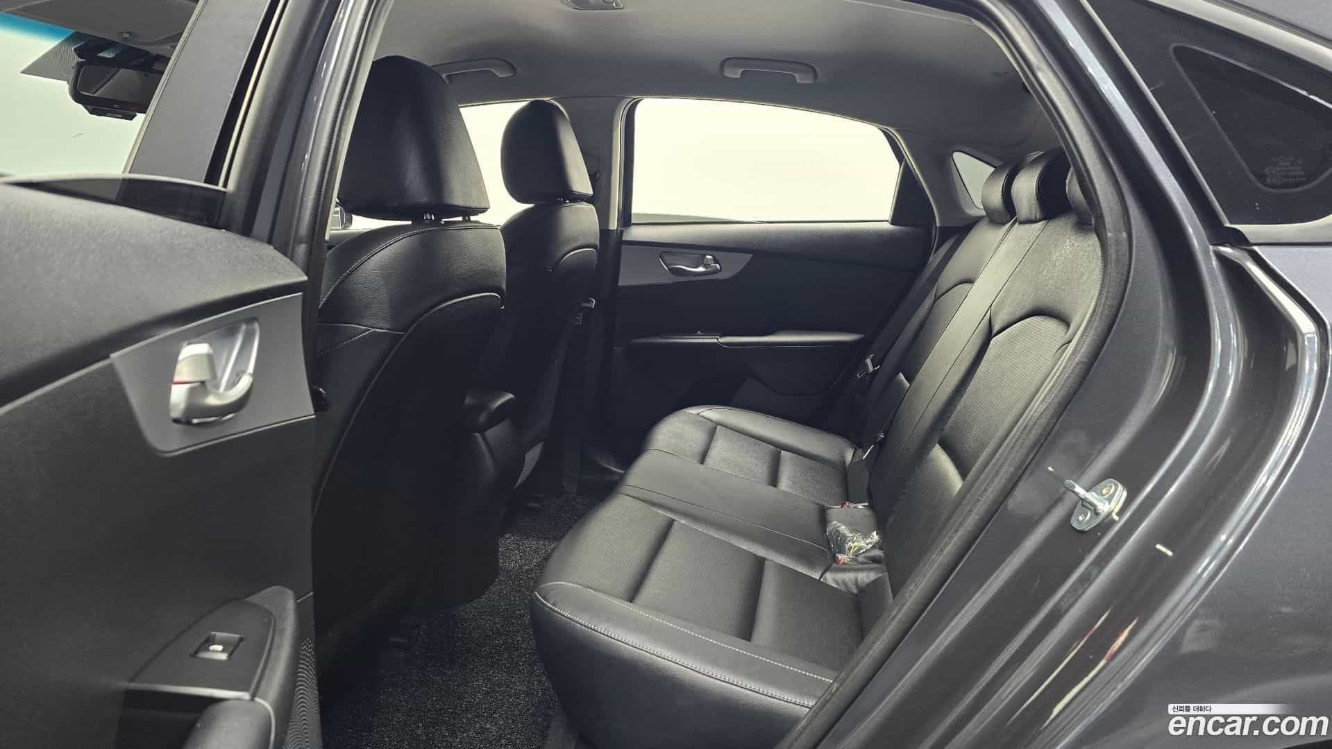 K3 Kia 2022.0-OPTION-016