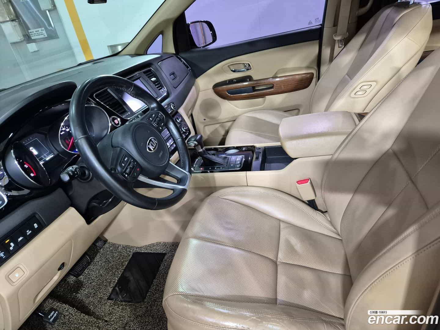 Canival Kia 2017.0-INNER-008