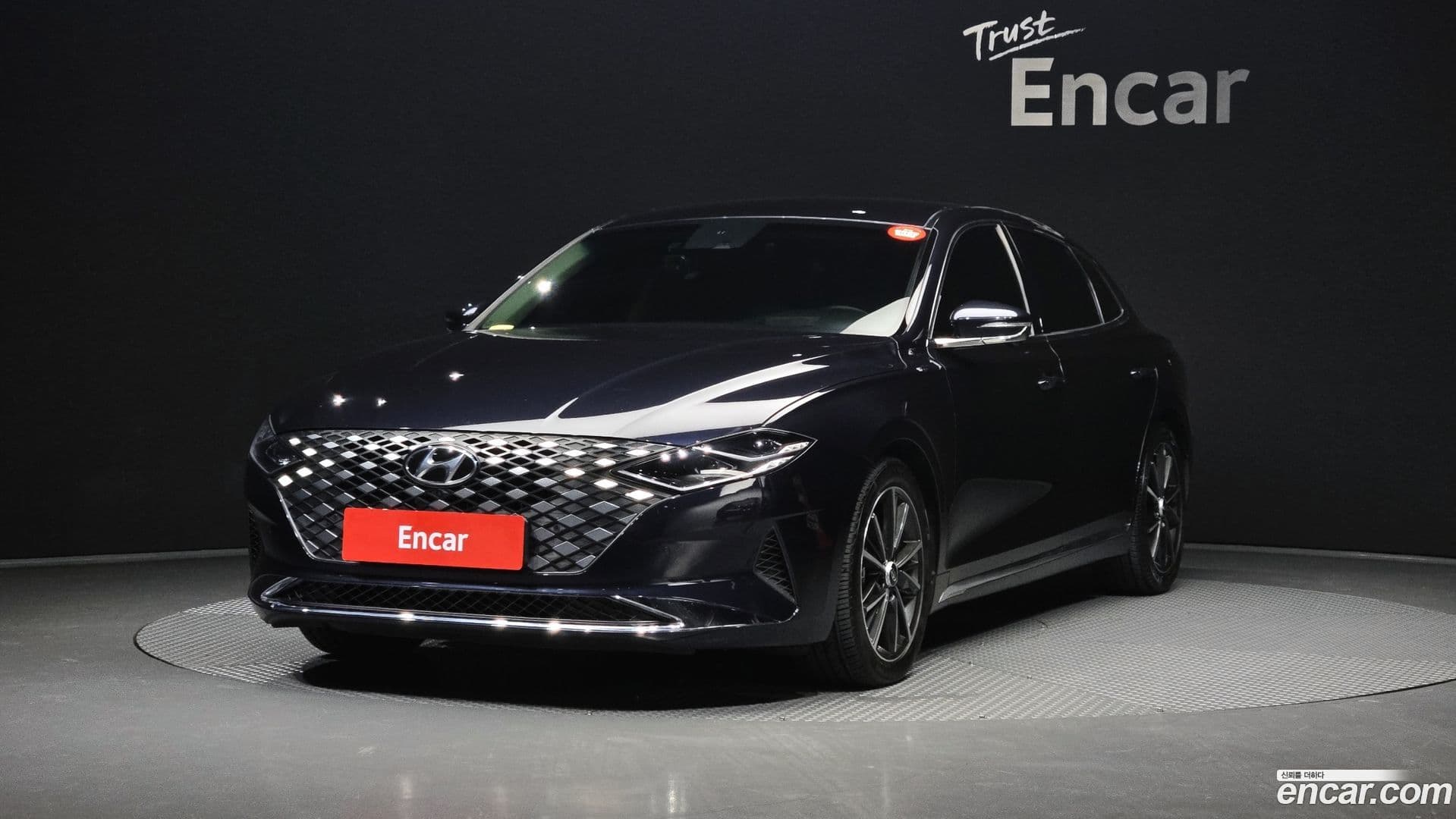 Main__Slider__Photo:Grandeur Hyundai 2020.6-0