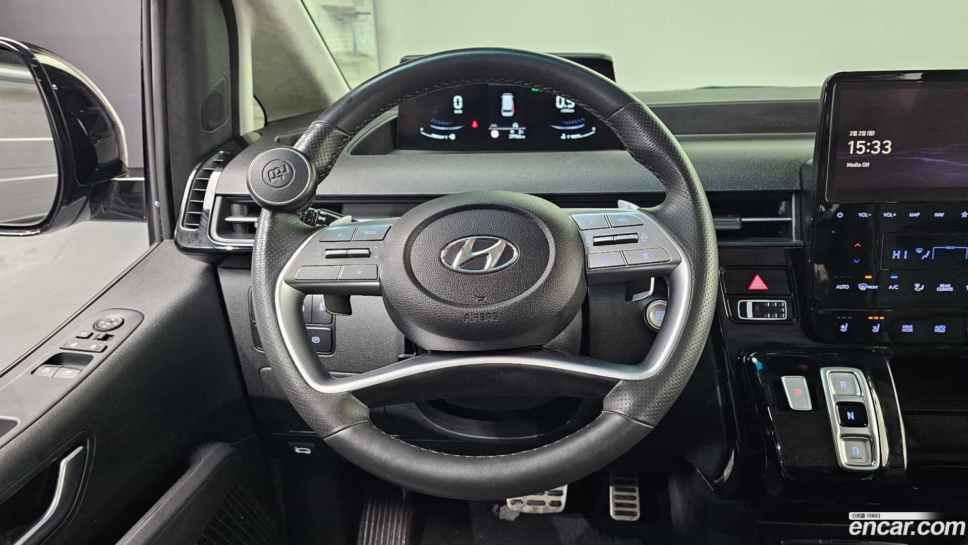 Staria Hyundai 2023.11-OPTION-017