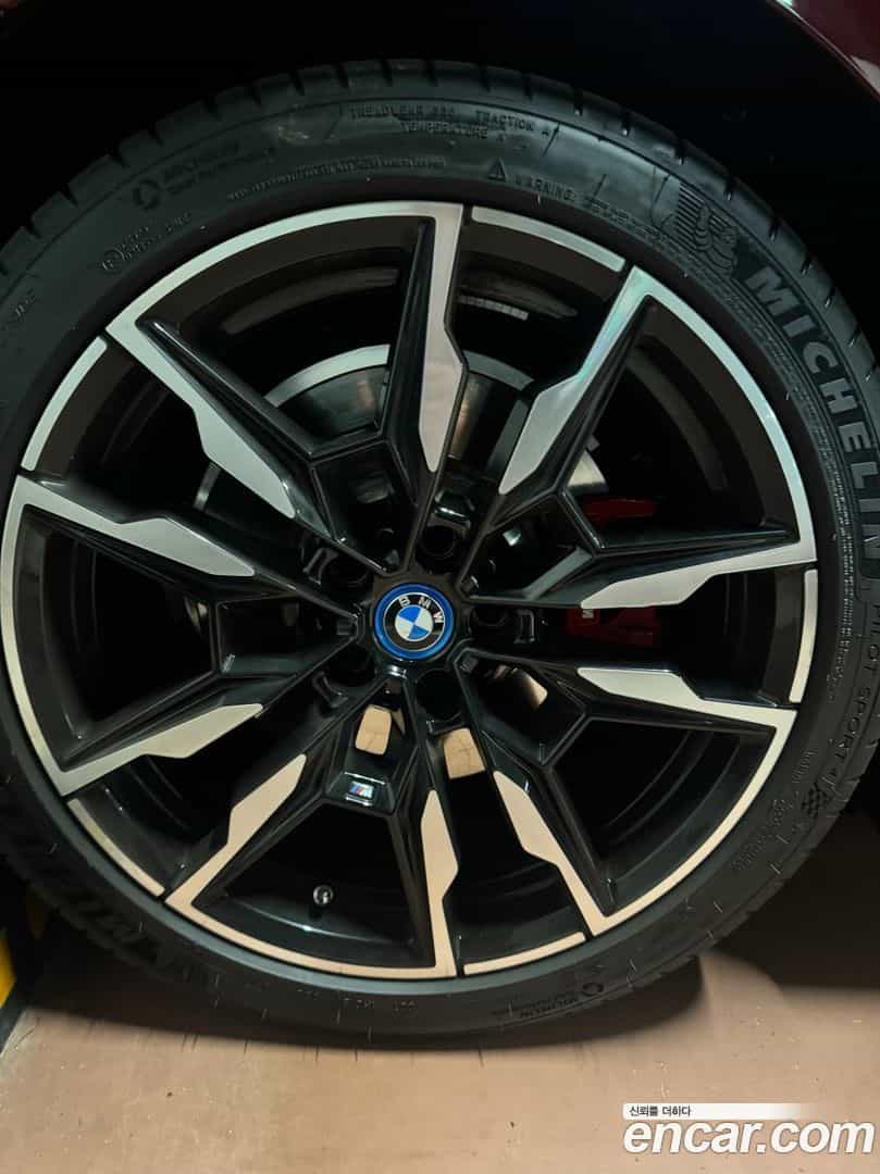i4 BMW 2024.3-OPTION-016